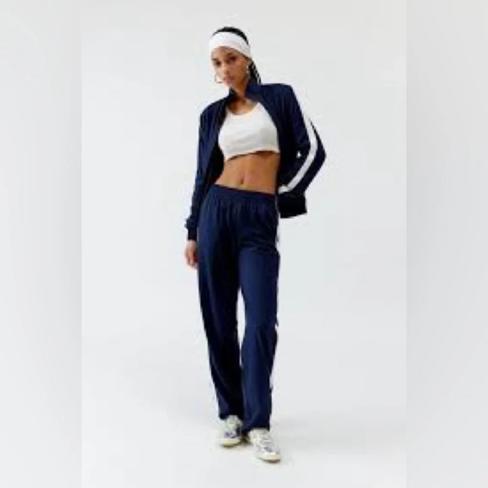 SPLITS59 Women’s Max Rigor Track Jacket – Indigo/White